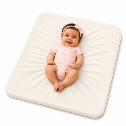 Wickelauflagenbezug Vilha 74 × 74 cm – Milchweiß | Spannbezug aus 95 % Bio-Baumwolle (Copy)