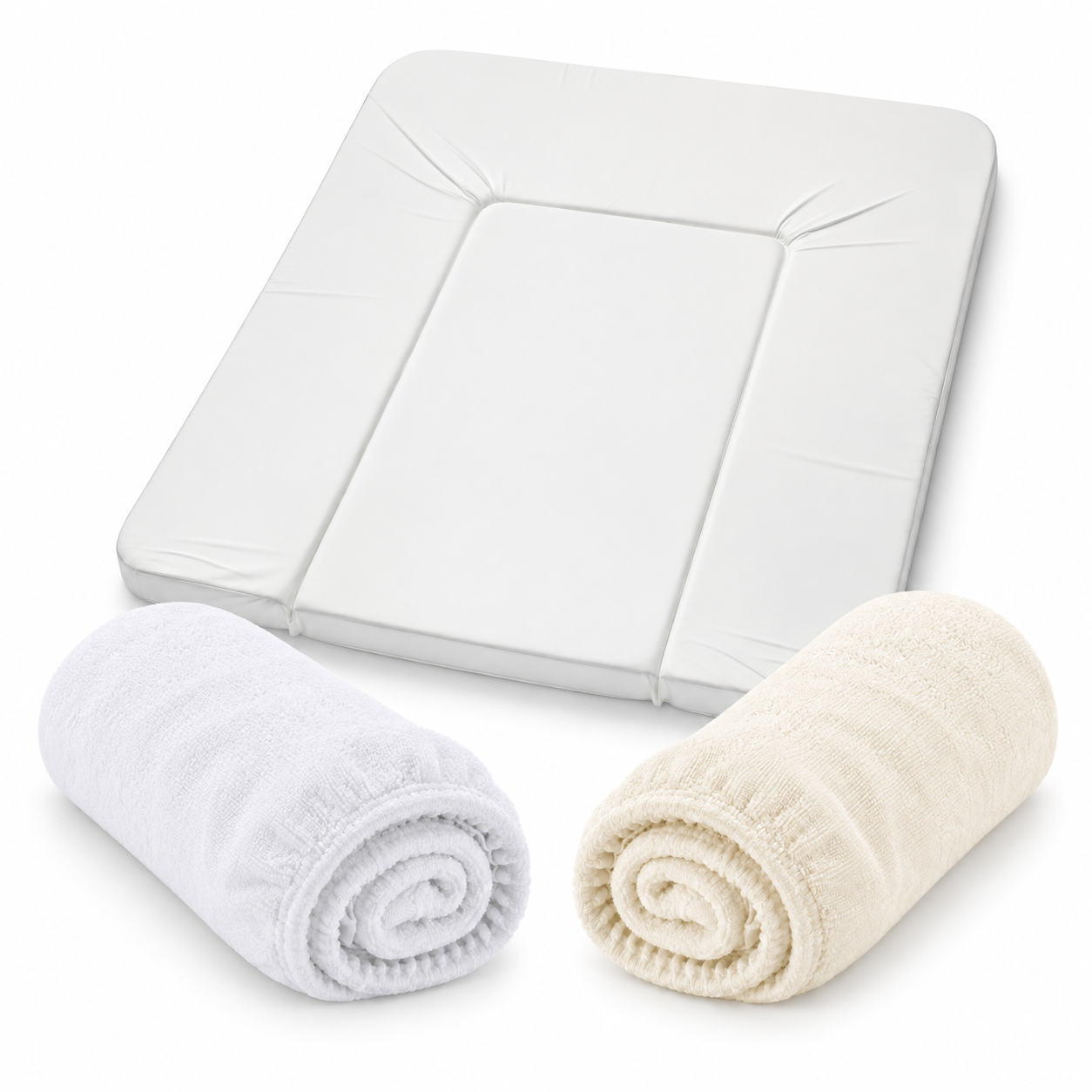 VILHA Wickelauflagen-Set mit weißer Wickelauflage 74x74 cm und zwei Spannbezügen in Weiß und Milchweiß