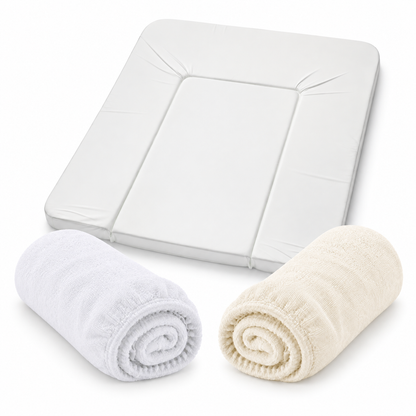 VILHA Wickelauflagen-Set mit weißer Wickelauflage 74x74 cm und zwei Spannbezügen in Weiß und Milchweiß