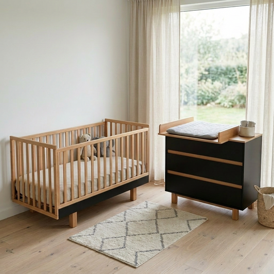 Babyzimmer Vilha Kommode 1000 & Babybett 70x140 natur/graphit