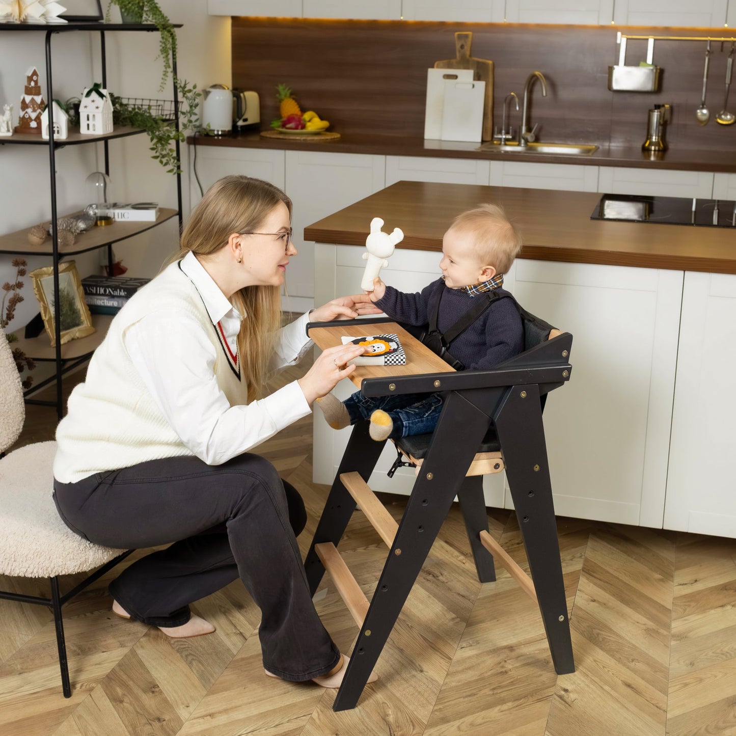 Vilha Babyhochstuhl HOKU klappbar aus Massivholz natur - Vilha