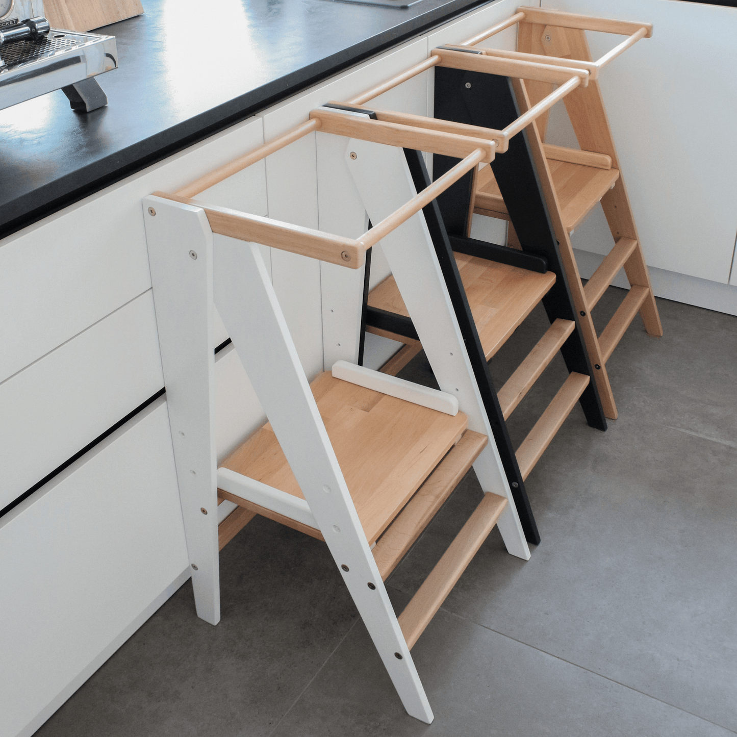 VILHA Klappbarer Lernturm aus Holz natur - Vilha