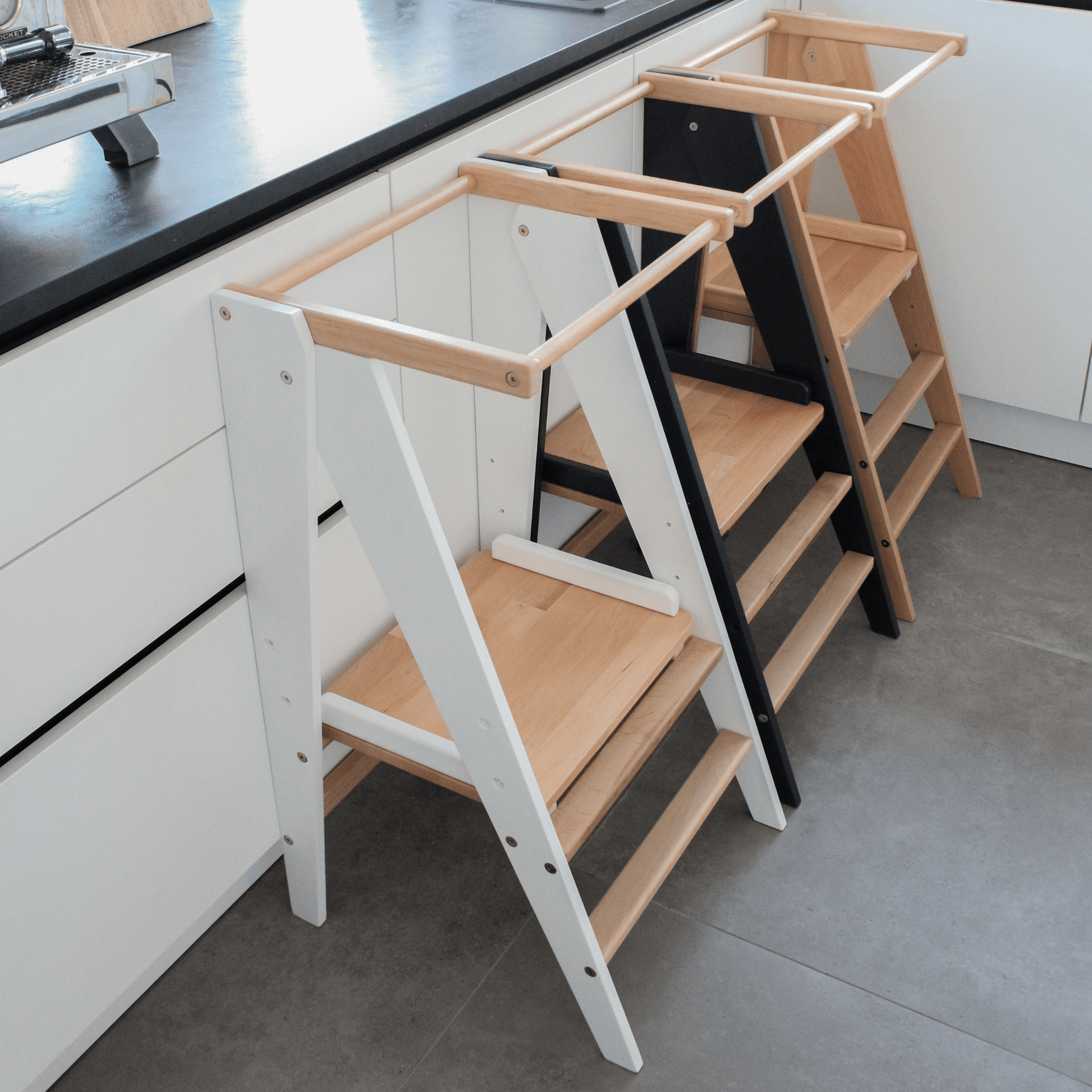 VILHA Klappbarer Lernturm aus Holz natur - Vilha